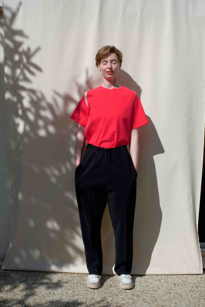  loose fit tappered leg pants featuring breathable fabric clothing and low-maintenance sustainable apparel.